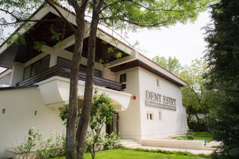 DENT ESTET, parte a grupului MedLife, reconfirmă poziția de lider al pieței de servicii stomatologice din România