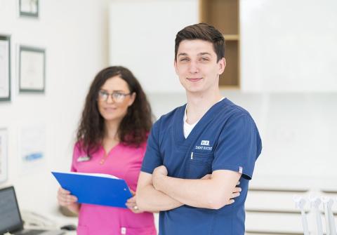 Stomatologia înseamnă muncă și foarte multă muncă