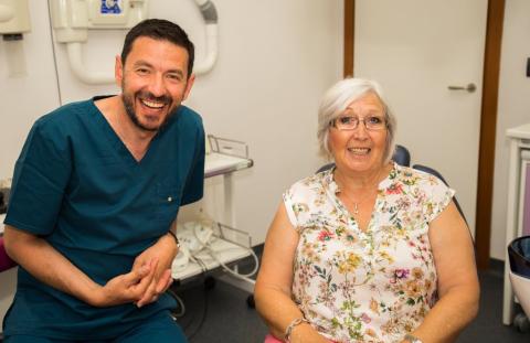 Implantul dentar Premium Straumann, garanție pe viață și 35 de ani de cercetări științifice