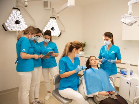 Protezele dentare: tipuri, etape și avantaje