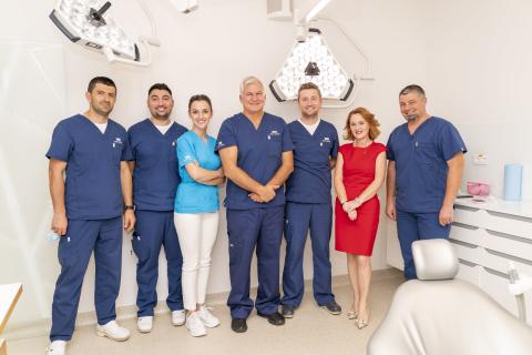 Ascensiune puternică a Grupului DENT ESTET în 2021. Cariile și boala parodontală au condus în topul afecțiunilor dentare în 2021