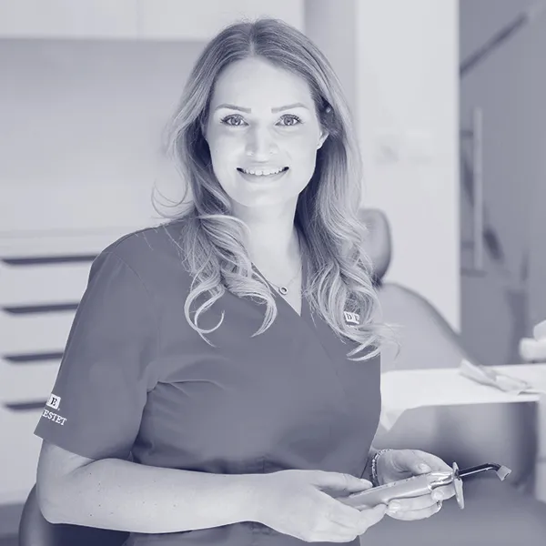 Dr. Andreea RĂDEANU