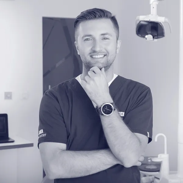 Dr. Cristian CSAPO-MARTINESCU