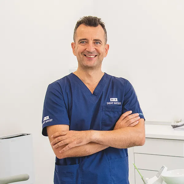 Dr. Cosmin COSTEA