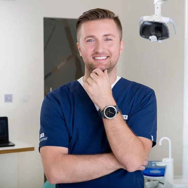 Dr. Cristian CSAPO-MARTINESCU